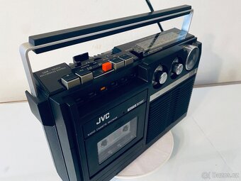 Radiomagnetofon JVC RC-222LE, rok 1978 - 9