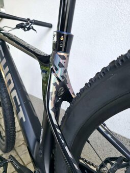 Horské kolo GHOST Lector SF UC Team Replica Black/Rainbow 29 - 9