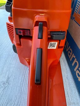 Husqvarna 272 XP , Nová motorová pila - 9