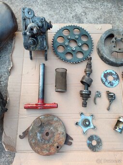 Díly Jawa speciál - 9