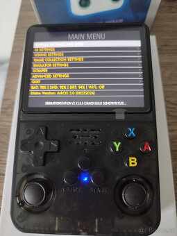 Handheld konzole R36S černá (verze ArkOS 2.0) +15000 her - 9