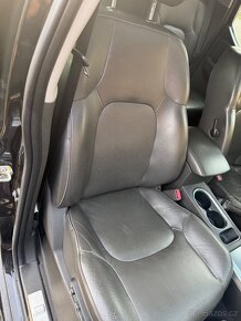 Prodám na Nissan Navara D40 3,0 nafta rv11 - 9