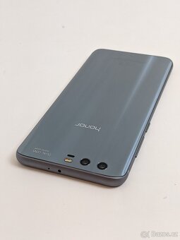 Honor 9 4/64gb silver. Záruka 6 měsíců. - 9