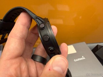 Garmin Tactix Delta Solar Sapphire - zachovalé - 9