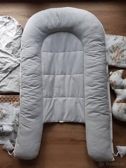 Hnízdečko se Safari zvířátky + zavinovačka a další - 7 ks - 9