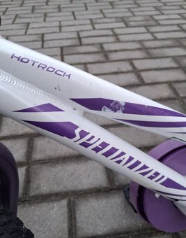 dětské kolo SPECIALIZED Hotrock 12 “ - 9