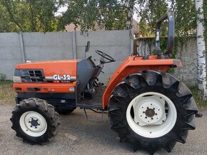 Malotraktor Kubota GL 32 Grandel - 9