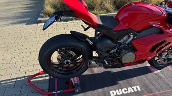 Ducati Panigale V4s - 9