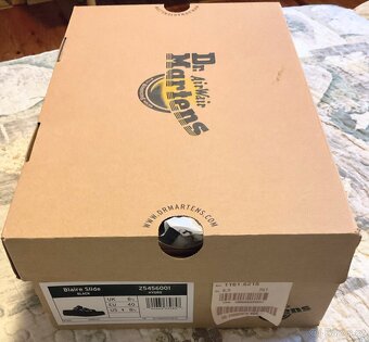 Dr.Martens - 9