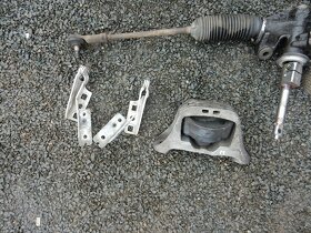 Díly podvozku Ford Connect 1.8TDCI 66kw - 9