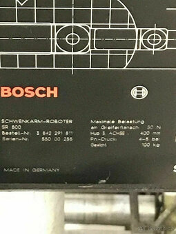 Robot Bosch Scara SR 800 s ovládáním + robot s otočným ramen - 9