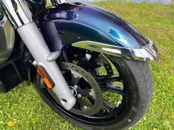 BMW R 18 Transcontinental TOP stav nové 690 km - 9