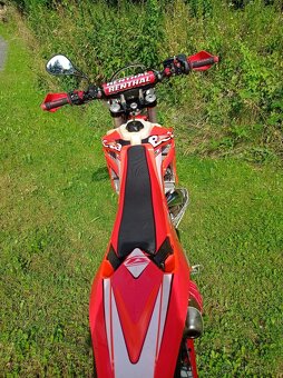 Beta Xtrainer 300 2T MY 2018 - 9