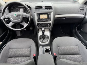ŠKODA OCTAVIA II FL KOMBI 1,8 TSi 112kW FAMILY,1.MAJITEL - 9