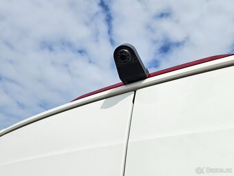 Volkswagen Crafter L3H2 6 miestne 2.0TDi/140hp - 2019 - 9