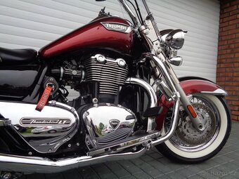TRIUMPH Thunderbird 1700 LT - ABS. 2014. Vybavený. - 9