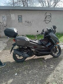 Držáky kufru Shad na Honda Forza 125 300 350 Honda ADV - 9