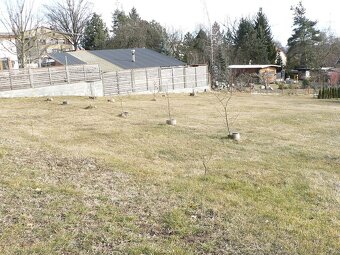 BEZDĚDOVICE - pozemek na RD - 9