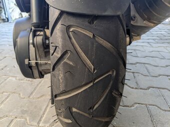 BMW C1 125ccm (verze pro dva cestující) - 9