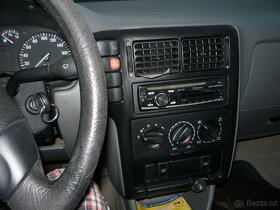 Volkswagen Polo - 9