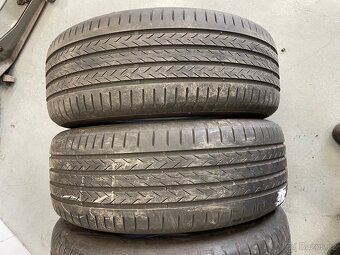 Letní pneu 235/55R19 - 9