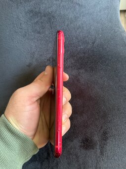 Apple Iphone 11 64Gb červený 100% baterie - 9