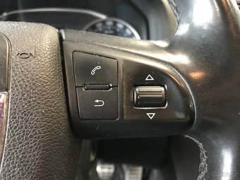 Škoda Octavia SCOUT 2.0TDi 4x4 - 9