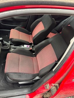 Volkswagen Golf 2.3 v5 4Motion - 9