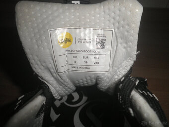 Tenisky dámské 39 - 9