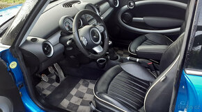 Mini Cooper S 1.6 Turbo - JCW paket, model R56 - 9