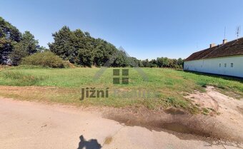 Stavební pozemek 4.579 m2 v obci Přeseky, Třeboň - 9
