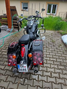Honda Shadow VT750 - 9
