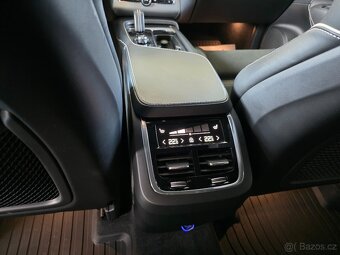 Volvo XC90, B5 R design-Black,mild hybrid, model 2020 - 9