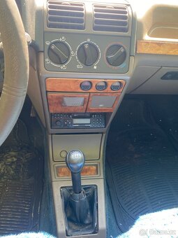 Prodám Peugeot 205, r.v. 1992, 1.9 diesel - 9