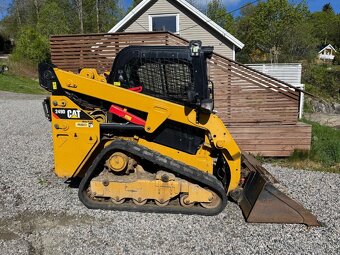 Smykový nakladač CAT 249D (2019) – pouze 910 mth - 9