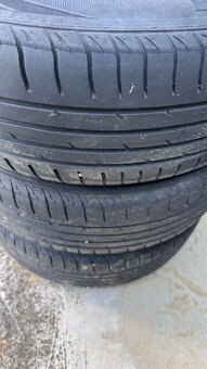 Prodám originál ALU Škoda 185/60/15 5x100 Nexen - 9