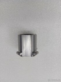 ČZ PŘEDVÁLEČNÁ 175 250 500 STŘED SPOJKY ORIGINÁL - 9