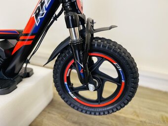 Dětské elektro odrážedlo, Sedna 12, více barev - 9