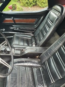 Chevrolet Corvette C3 cabrio manuál 1972 - 9