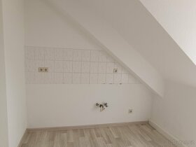 Nově zrekonstruovaný byt v Žitavě 2+1 58 m2 - 9