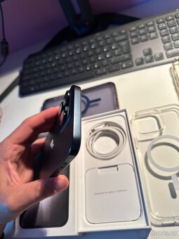 iPhone 15 Pro Max 256GB, modrý titan, v záruce v Datart - 9