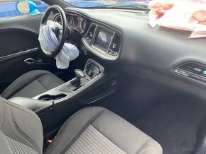 Dodge Challenger 3.6 2019 lehce bourany - 9