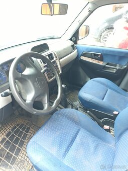 Mitsubishi pajero pinin - 9