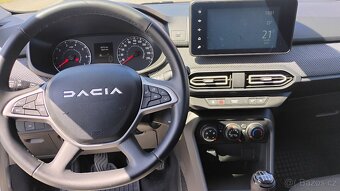 Dacia Sandero - 9