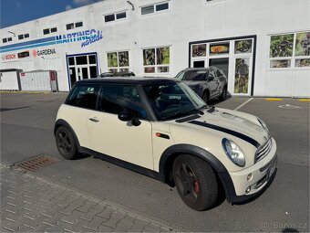 Mini Cooper One R50 - 9