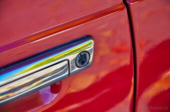 BMW 635CSi z roku 1985 - 9