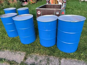 Kovové sudy 200 litrů - 9
