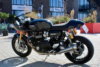 Triumph Thruxton RS 1200 Jet Black - 9