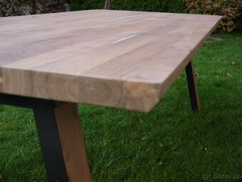 Masivní jídelní stůl - Tokyo - 9