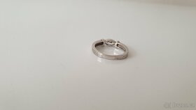 Zajímavý prsten bílé zlato vel. 53 - 9
